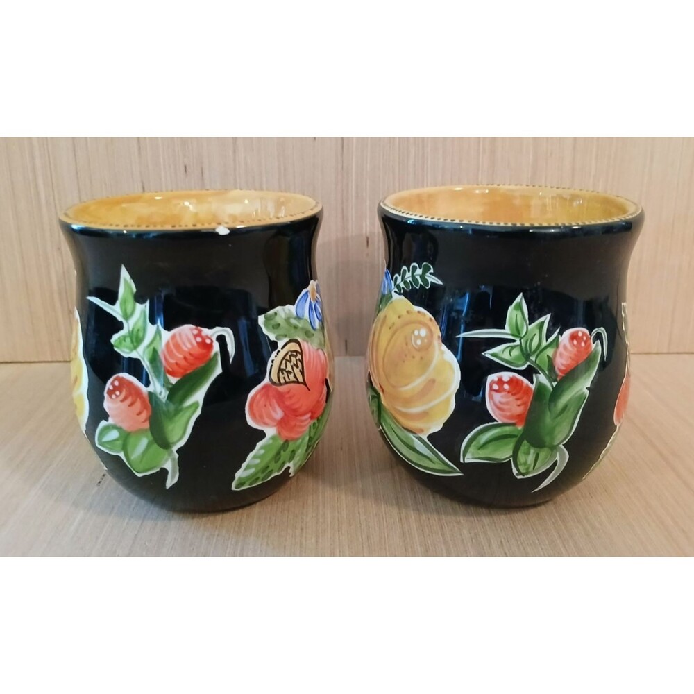 CBK ltd 2001 Set of 2 Sweetheart Mugs Hearts Flowers Ceramic - Small Flaws